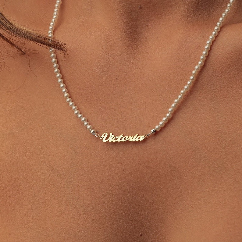 Signature Pearl Necklace